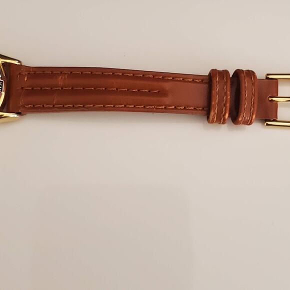 Ohio State Buckeyes Women's Watch Gold Tone Brown Band - Picture 7 of 11